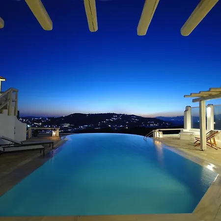 Medluxe Villas Complex *