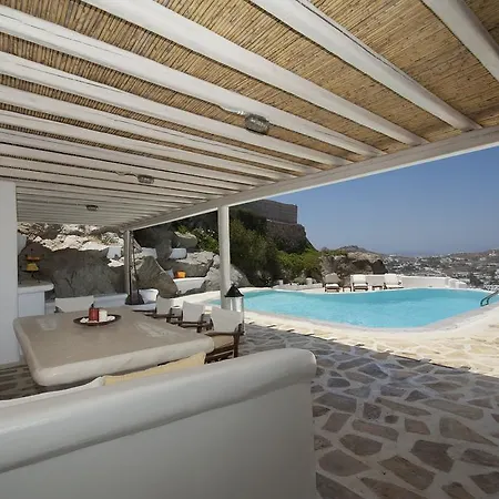 Medluxe Complex Villa *